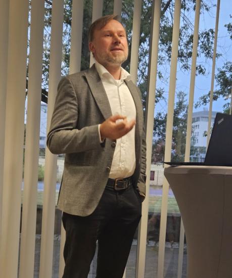 Simon Pauli, Aspens GmbH – Foto: Dr. Sabine Wilp