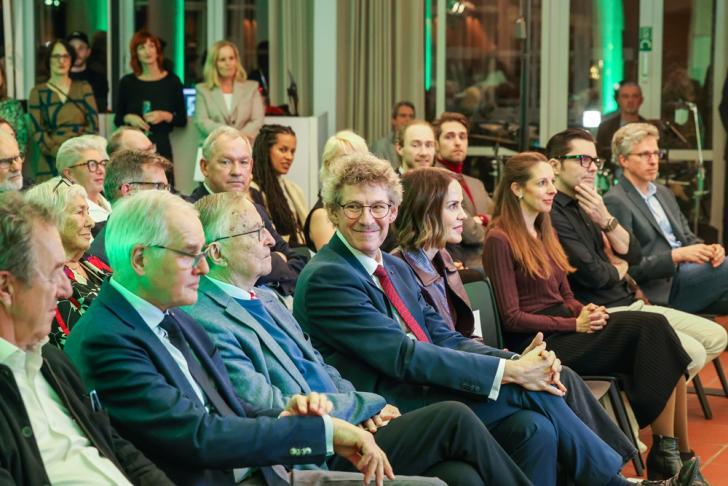 Gäste bei  der Verleihung – Foto: Frank Wilde