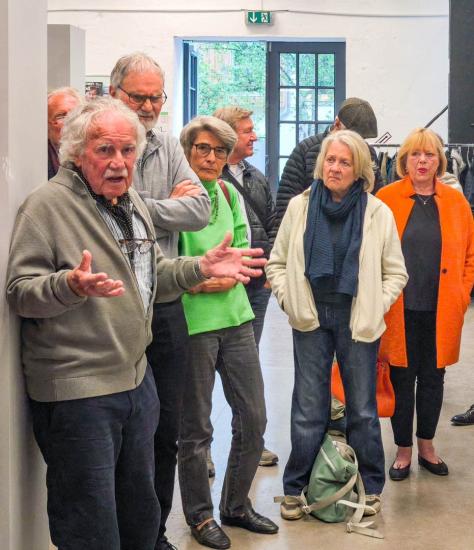 Joachim Giesel erzählte die Geschichten hinter den Bildern | Foto: Thorsten Luhm