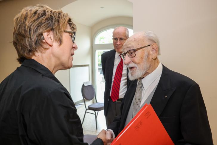 Annegret Kramp-Karrenbauer mit Rolf Zick